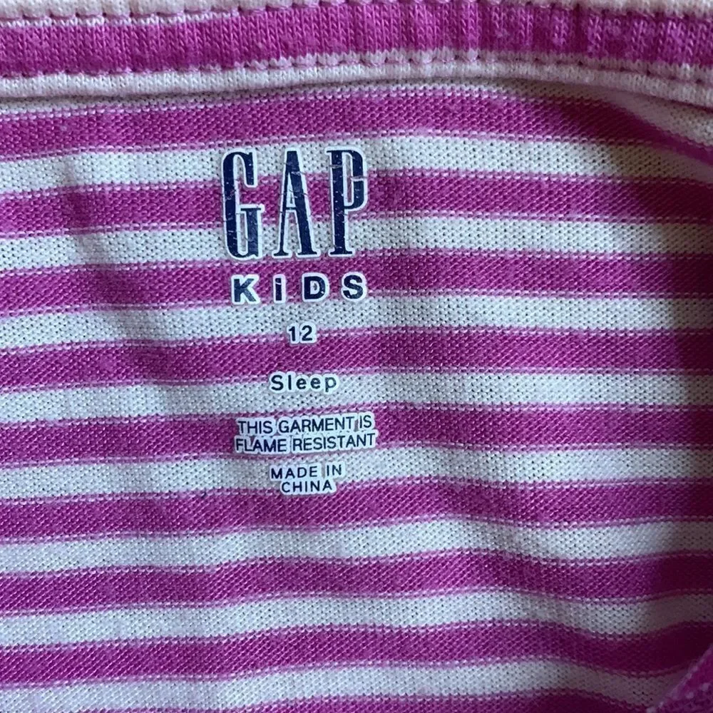Girls size 12 gap sleep shirt